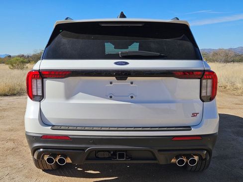 New 2026 Ford Explorer ST w/ Sun And Sound Package image 6