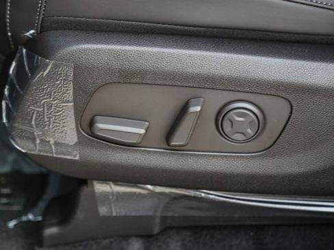 New 2026 Kia Carnival LXS image 22