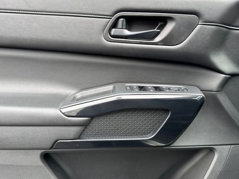 Certified 2023 Nissan Pathfinder S image 11