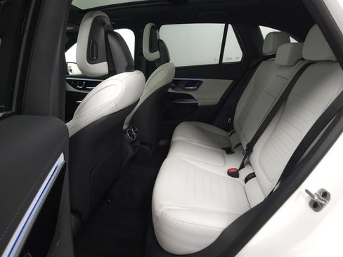 Certified 2026 Mercedes-Benz GLC 300 4MATIC image 23