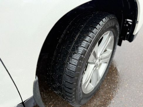 Used 2011 Toyota Highlander Limited image 64