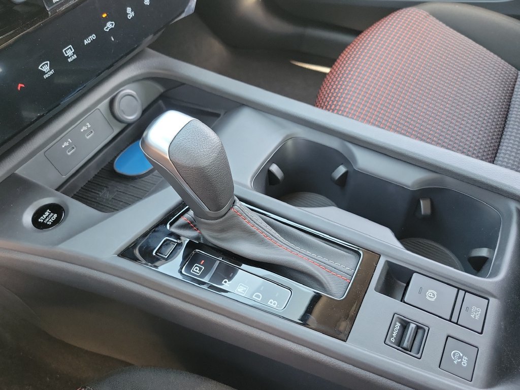 New 2027 Nissan Sentra SR FWD image 18