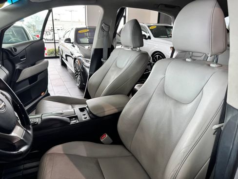 Used 2015 Lexus RX 450h AWD image 11