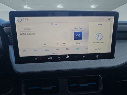 New 2025 Ford Maverick XLT image 23