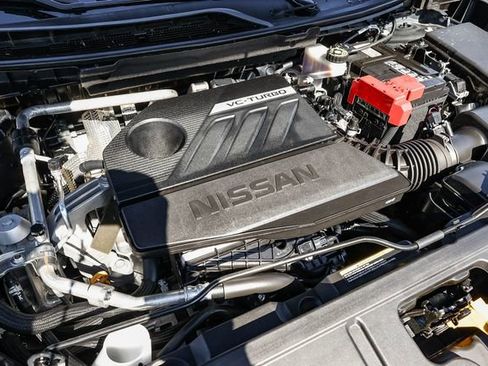 Used 2023 Nissan Rogue SV image 12