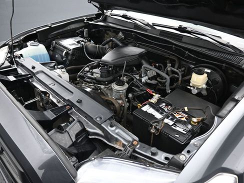 Used 2016 Toyota Tacoma SR w/ SR Convenience Package image 45