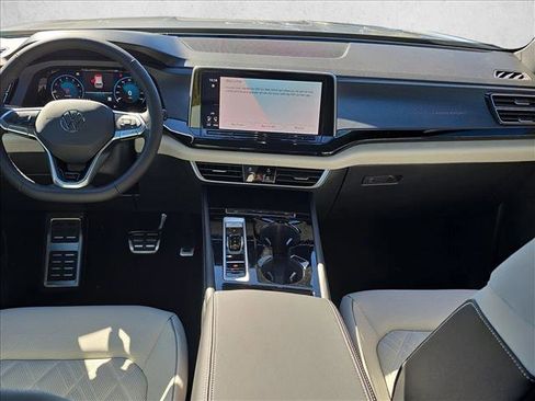 New 2026 Volkswagen Atlas Cross Sport SEL Premium R-Line image 15