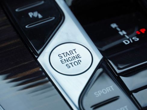 Used 2026 BMW X7 xDrive40i image 19