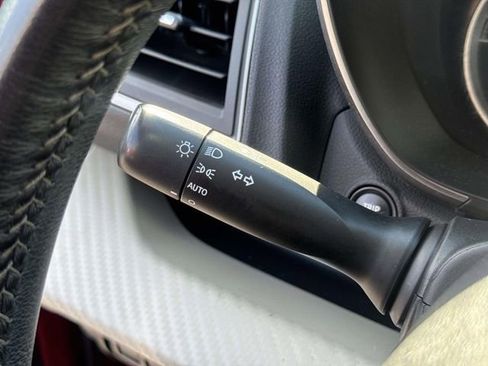 Used 2019 Subaru Ascent Premium w/ Popular Package #3 AWD/4WD image 26
