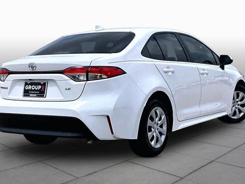 Used 2024 Toyota Corolla LE image 13