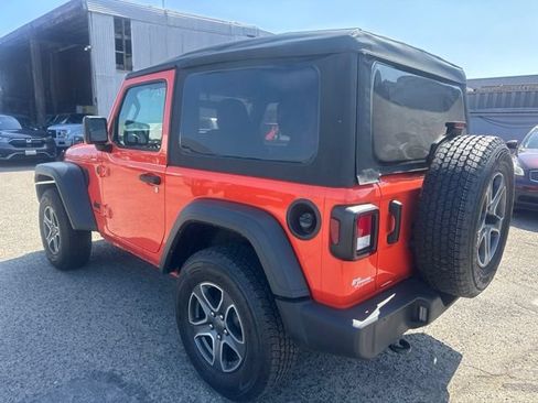 Used 2023 Jeep Wrangler Sport AWD/4WD image 7