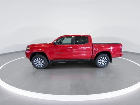 Used 2022 Toyota Tacoma Limited image 5