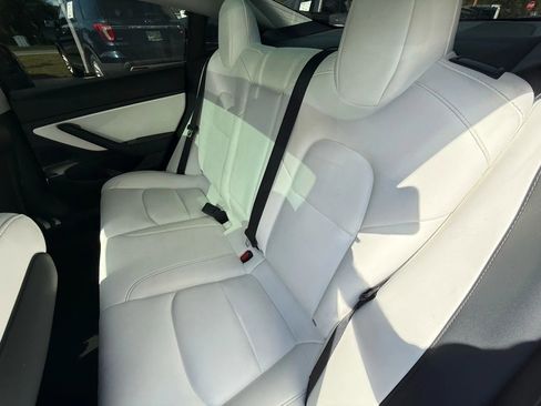Used 2020 Tesla Model 3 Long Range image 15