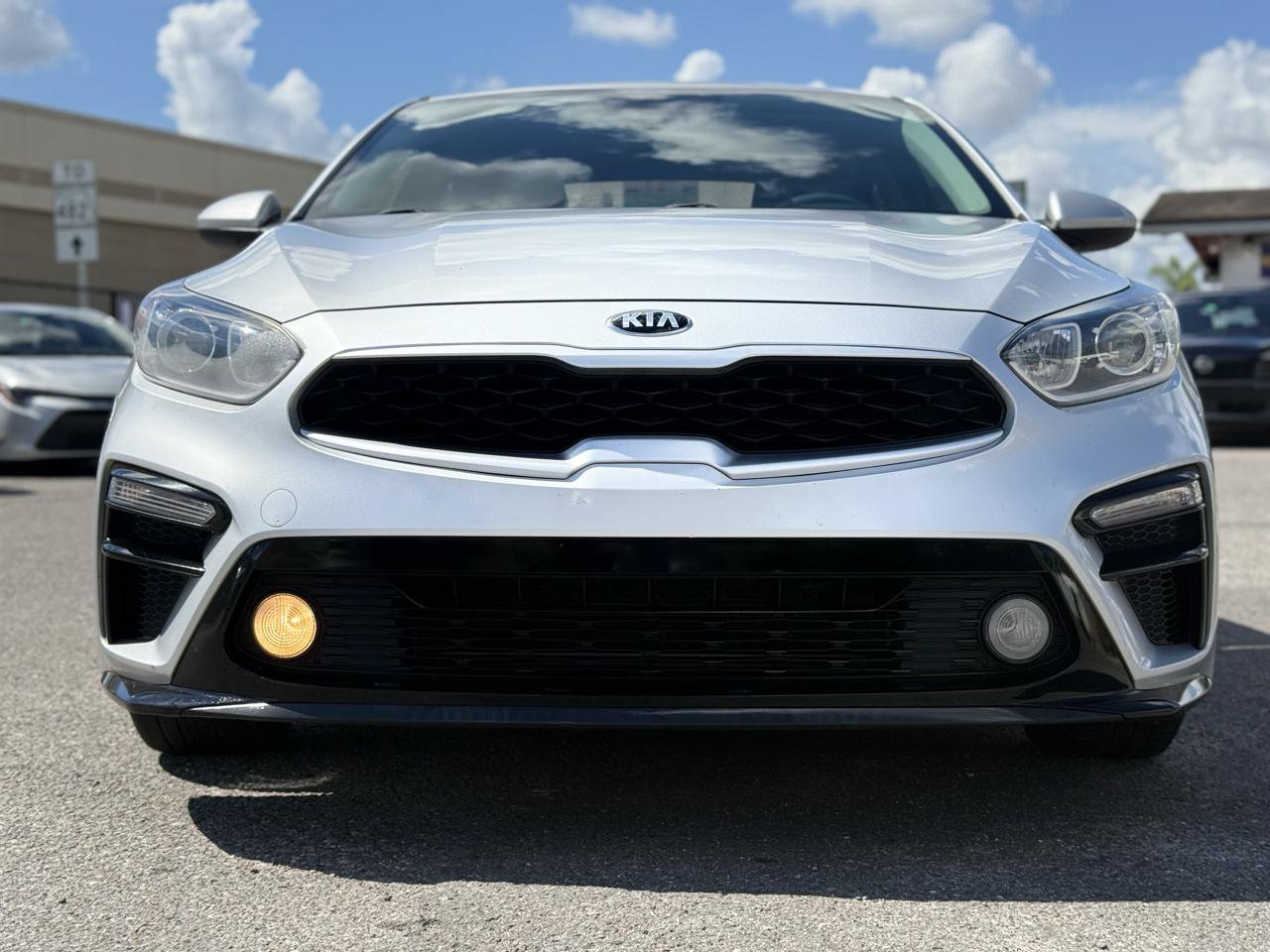 Used 2020 Kia Forte LXS FWD image 3
