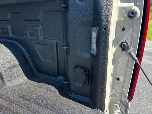 New 2026 Chevrolet Silverado 1500 Custom Trail Boss w/ LPO, Dark Essentials Package AWD/4WD image 21