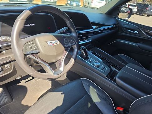 Used 2021 Cadillac Escalade Sport image 15