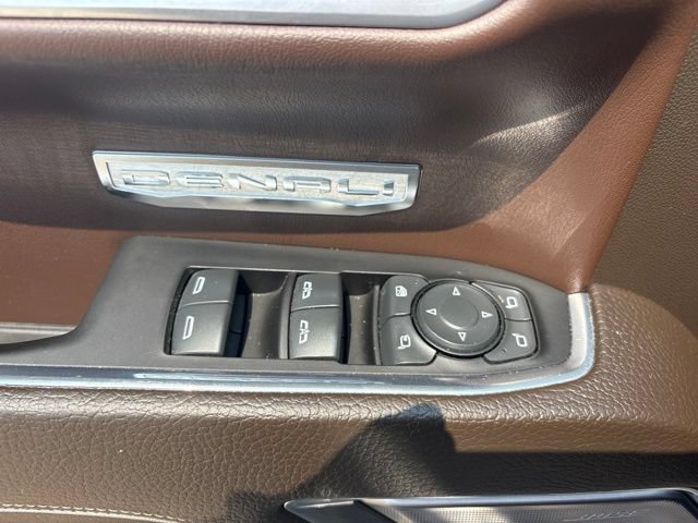Used 2023 GMC Sierra 1500 Denali AWD/4WD image 12