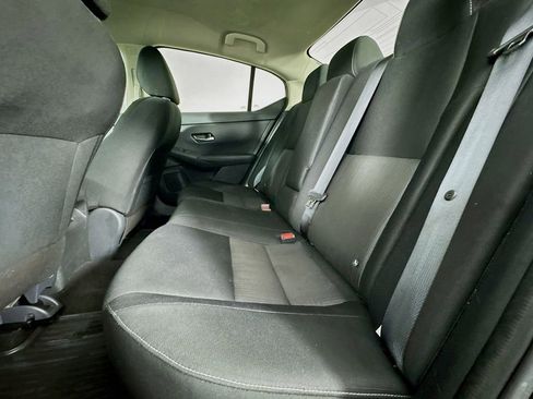 Used 2022 Nissan Sentra SV image 28