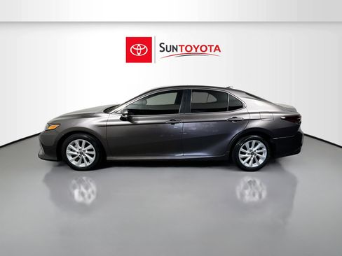Used 2024 Toyota Camry LE image 7