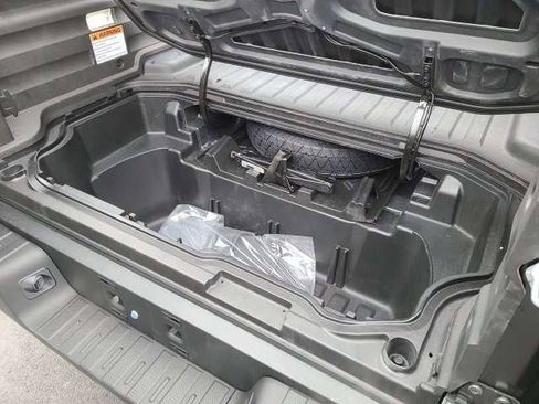 Used 2023 Honda Ridgeline RTL-E image 13