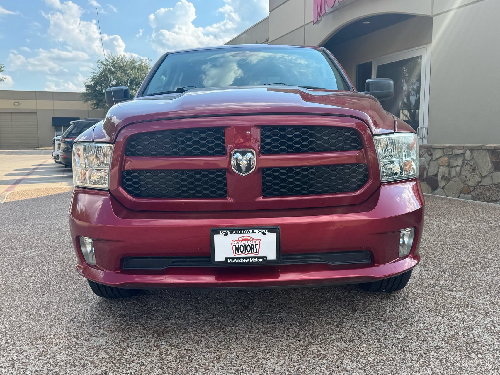 Used 2014 RAM 1500 Express RWD image 5