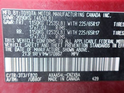 Used 2021 Toyota RAV4 LE w/ Carpet Mat Package (TMS) AWD/4WD image 46