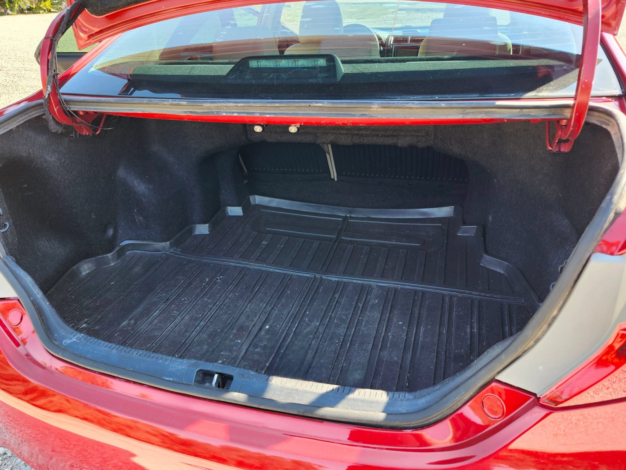 Used 2014 Toyota Camry LE FWD image 15
