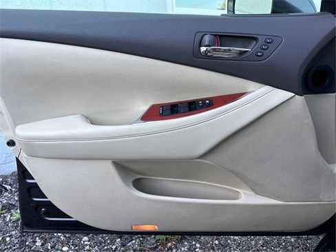 Used 2012 Lexus ES 350 image 21