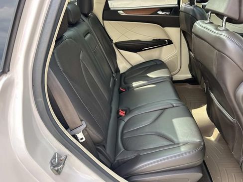 Used 2016 Lincoln MKC Reserve FWD image 27