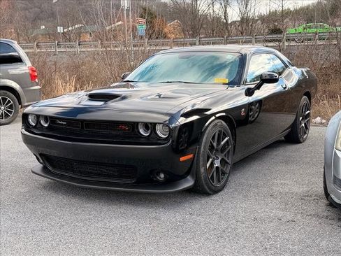 Used 2019 Dodge Challenger R/T Scat Pack image 2