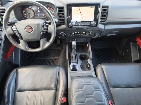 Used 2023 Nissan Frontier PRO-4X w/ Pro-4X Premium Package AWD/4WD image 7