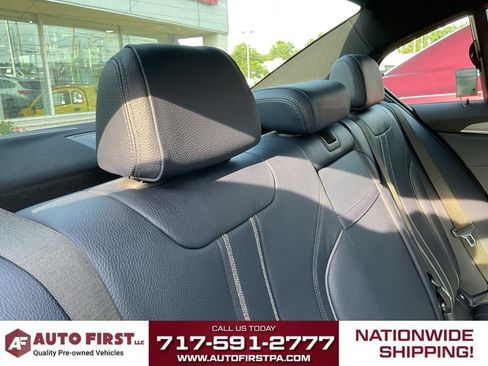 Used 2018 BMW M550i xDrive w/ Driving Assistance Package AWD/4WD image 15
