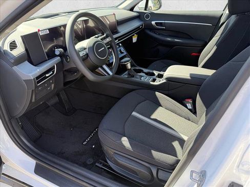 New 2026 Hyundai Sonata SE image 3