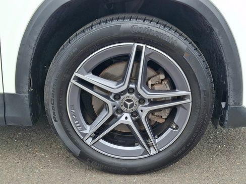 Used 2022 Mercedes-Benz GLA 250 4MATIC image 8