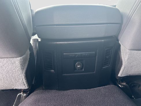 Used 2016 RAM 1500 Big Horn RWD image 23