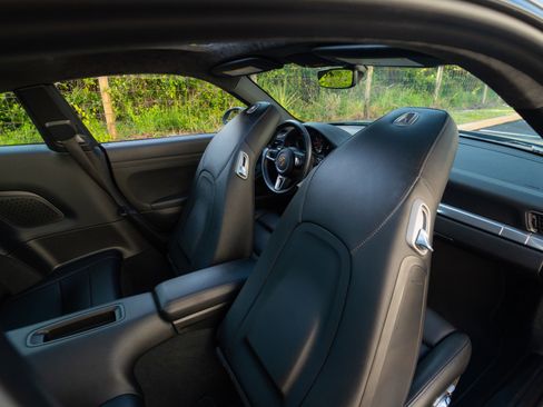 Used 2017 Porsche 911 Carrera RWD image 58