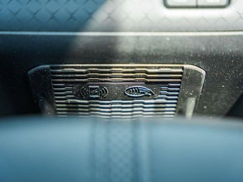 New 2025 Jeep Wagoneer S Limited image 29