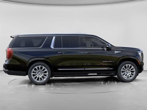 New 2026 GMC Yukon XL Denali w/ Denali Reserve Package AWD/4WD image 5