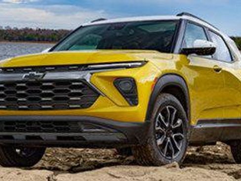 Used 2024 Chevrolet TrailBlazer ACTIV w/ Driver Confidence Package image 1