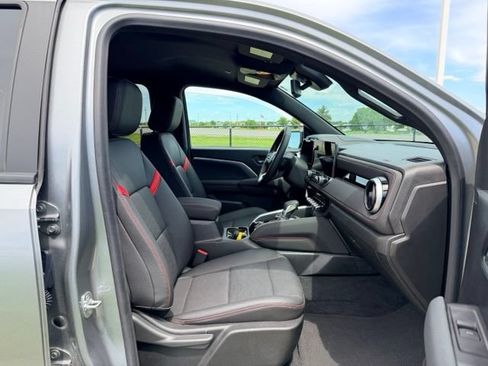 Certified 2024 Chevrolet Colorado Z71 w/ Z71 Convenience Package 2 AWD/4WD image 11