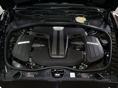 Used 2016 Bentley Continental GT image 17