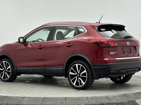 Used 2017 Nissan Rogue Sport SL w/ SL Premium Package image 7