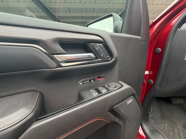 Used 2022 GMC Sierra 1500 AT4 w/ AT4 Premium Package AWD/4WD image 9