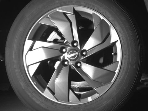 Used 2025 Nissan Rogue SV image 15