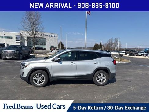 Used 2018 GMC Terrain SLE image 4