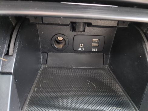 Used 2015 Subaru Outback 2.5i Premium image 28