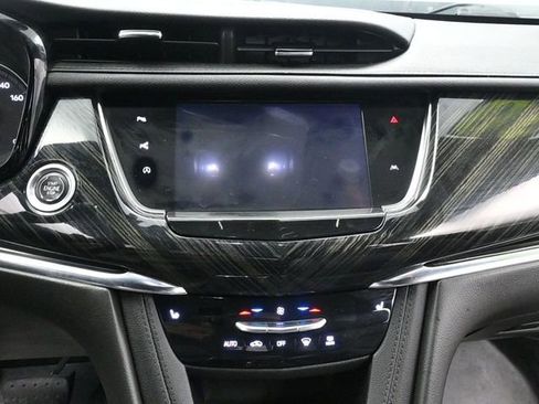 Used 2020 Cadillac XT6 Premium Luxury image 20