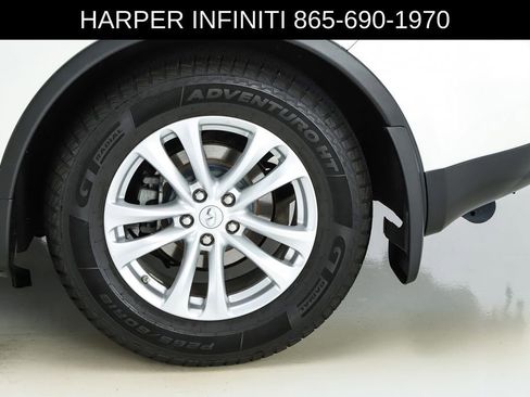 Used 2011 INFINITI FX35 2WD w/ Premium Pkg image 7