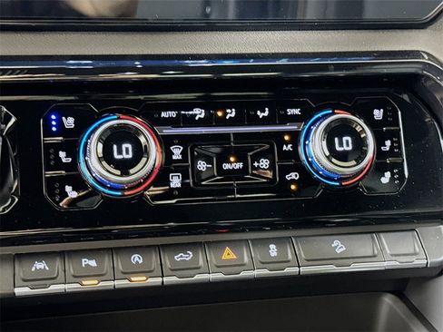 New 2026 GMC Sierra 1500 AT4 w/ AT4 Premium Package image 10