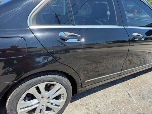 Used 2012 Mercedes-Benz C 300 4MATIC Sedan image 6